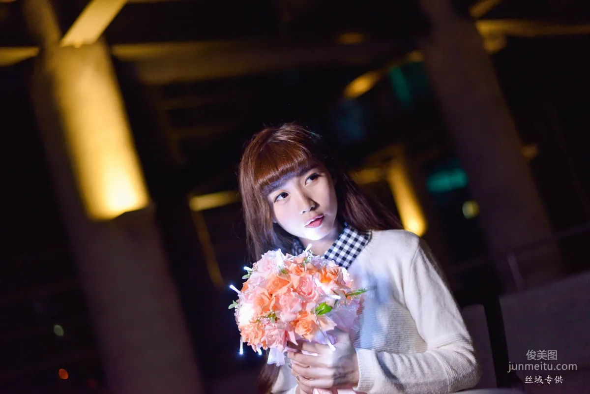 [台湾正妹] TiTi Yang《國美夜拍》 写真集52