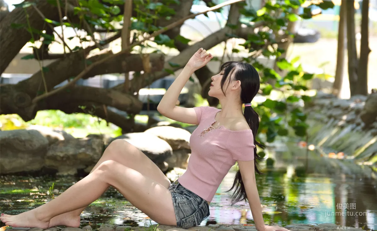 [Taiwan Beauties] Bi Bier "Gome. Fashion" Hot Pants Street Snap Photo Set photo 40