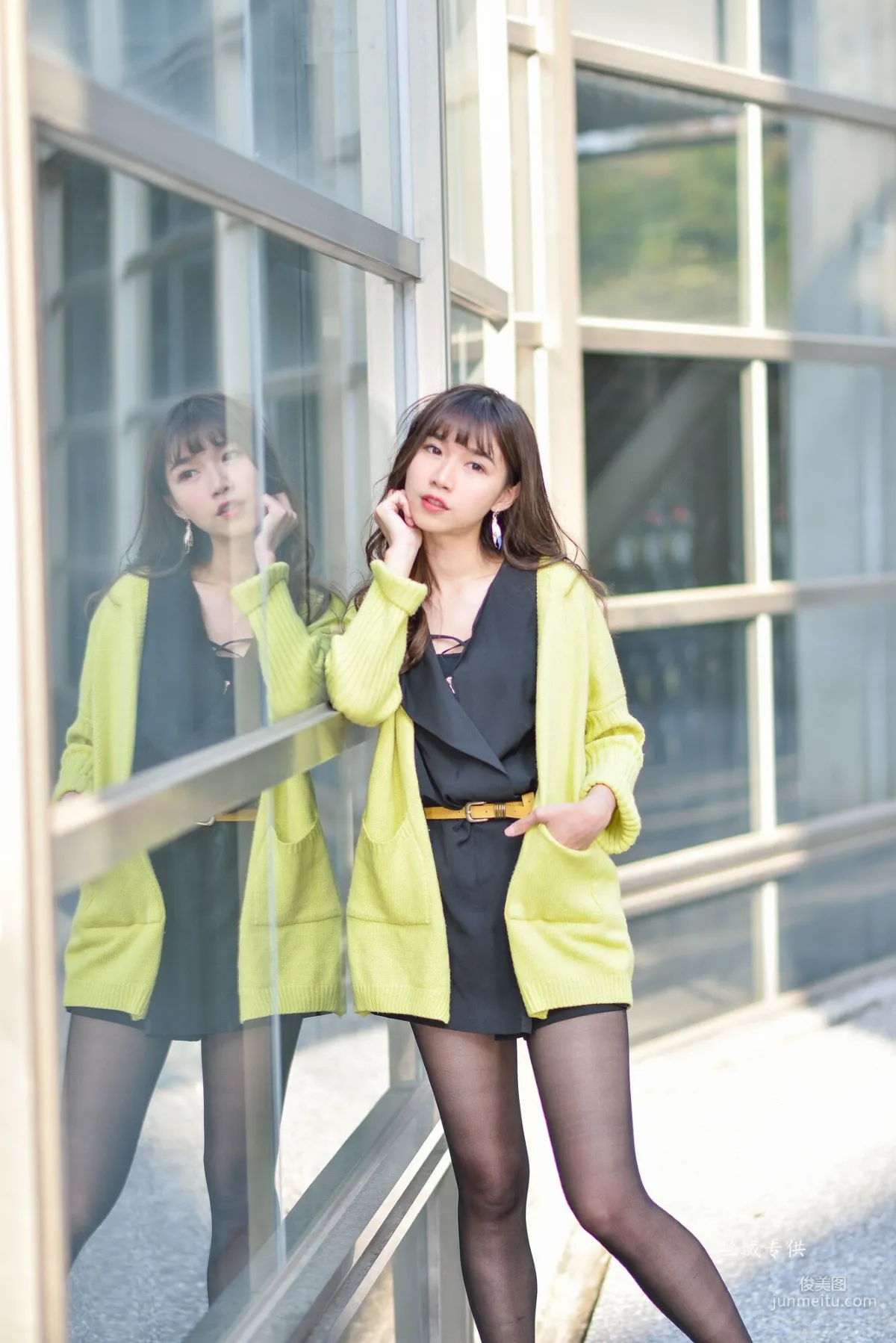 [Taiwan Beauties] Ti Ti National Taiwan Museum of Fine Arts. Fashion Black Stockings Street Snap Photo Set photo 71