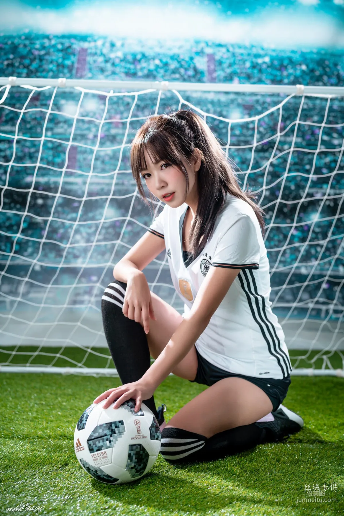 [Taiwan Beauties] Sa Lin Football and Hip-Hop Style Photo Set photo 9