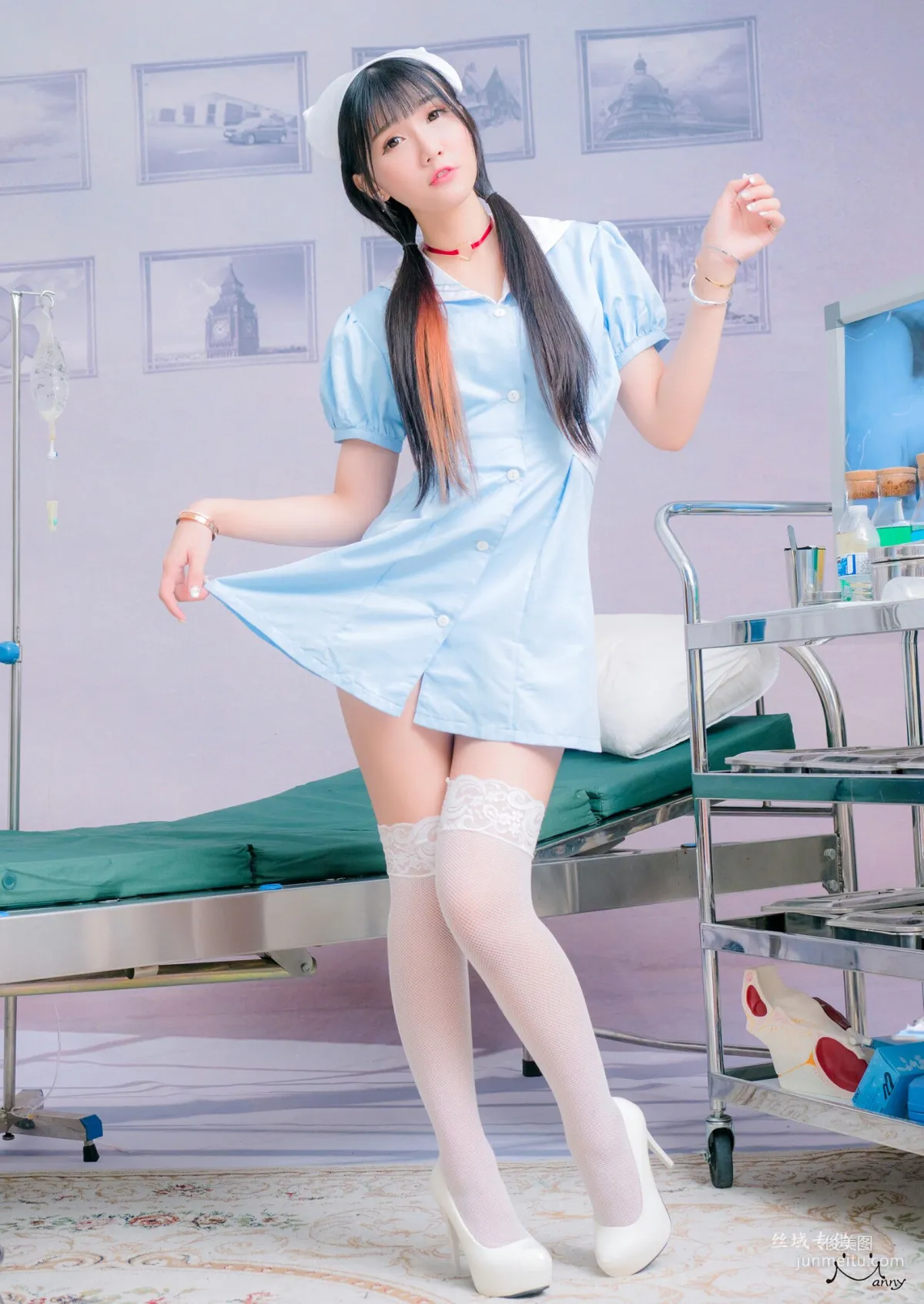 [台湾正妹] 喬喬兒《粉蓝護士風》 写真集9