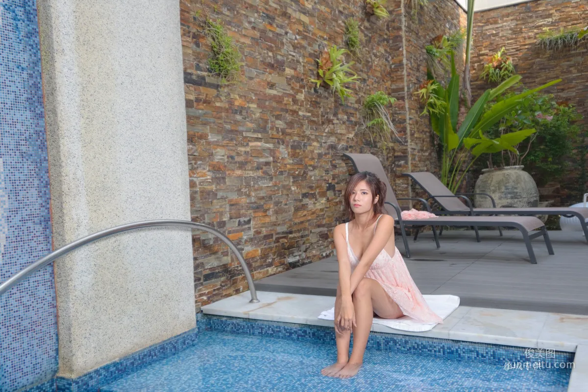 [Taiwan Beauties] Chubby Fang, Ballet and Sexy Travel Shoot Pajamas Photo Set photo 53