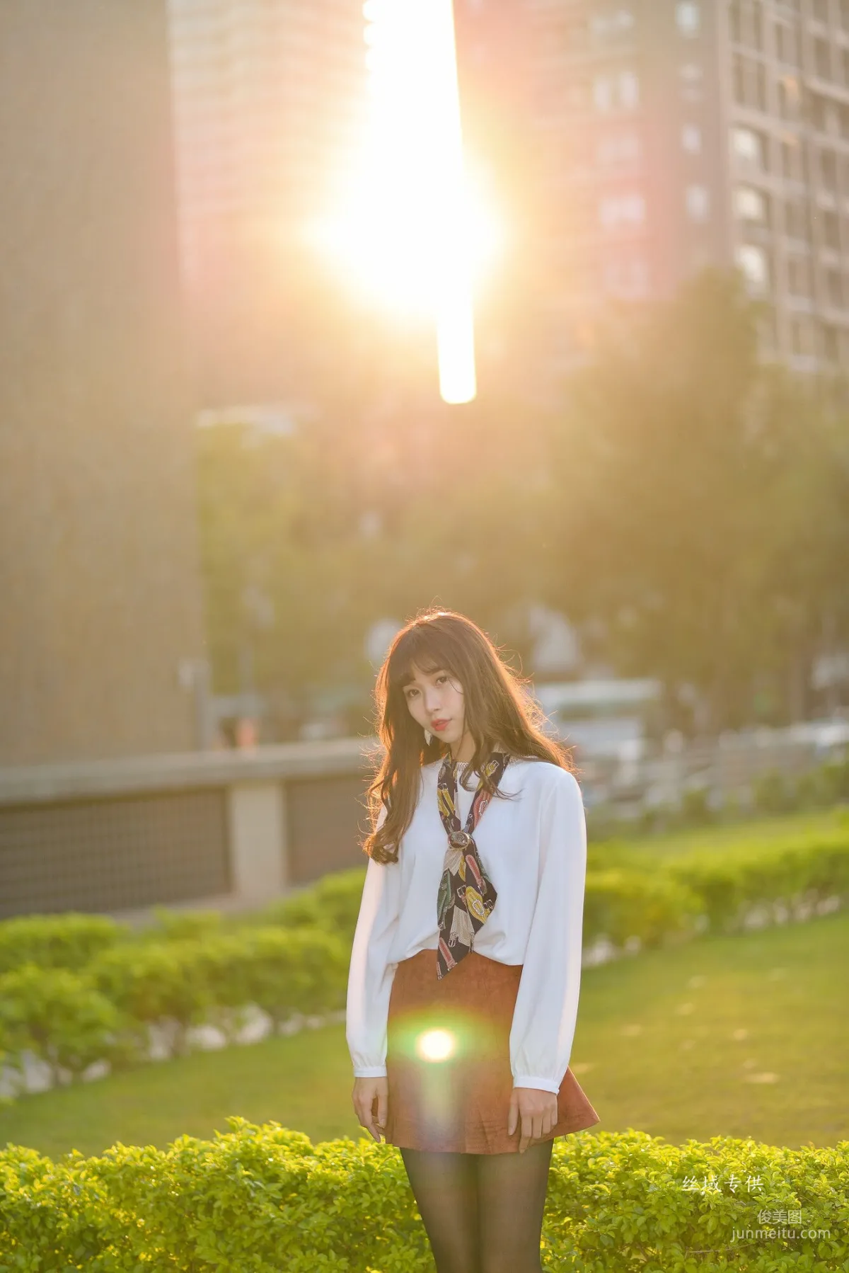 [Taiwan Beauties] Ti Ti, National Taiwan Museum of Fine Arts. Fashion, Black Stockings Girl Short Skirt Street Snap Photo Set photo 118