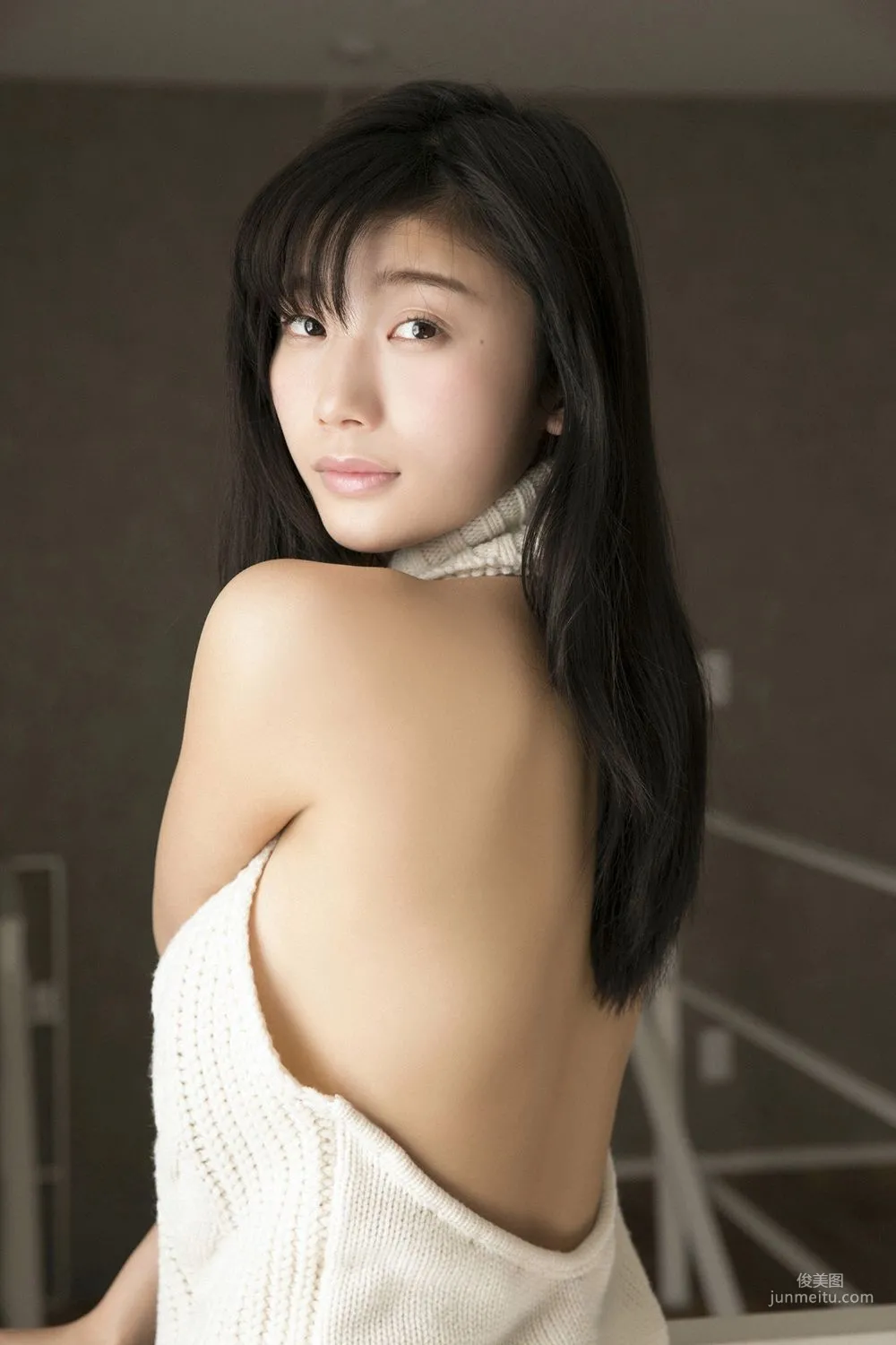 小倉優香《女神降臨》 [YS-Web] Vol.811 写真集78