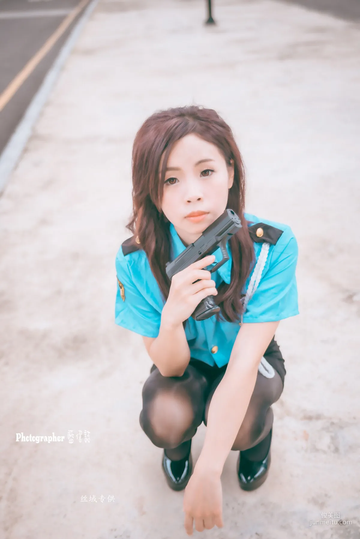[Taiwan Beauties] Lai Xiaojing Under Zhongzhang Bridge (Female Police Officer Black Stockings) Photo Set photo 50