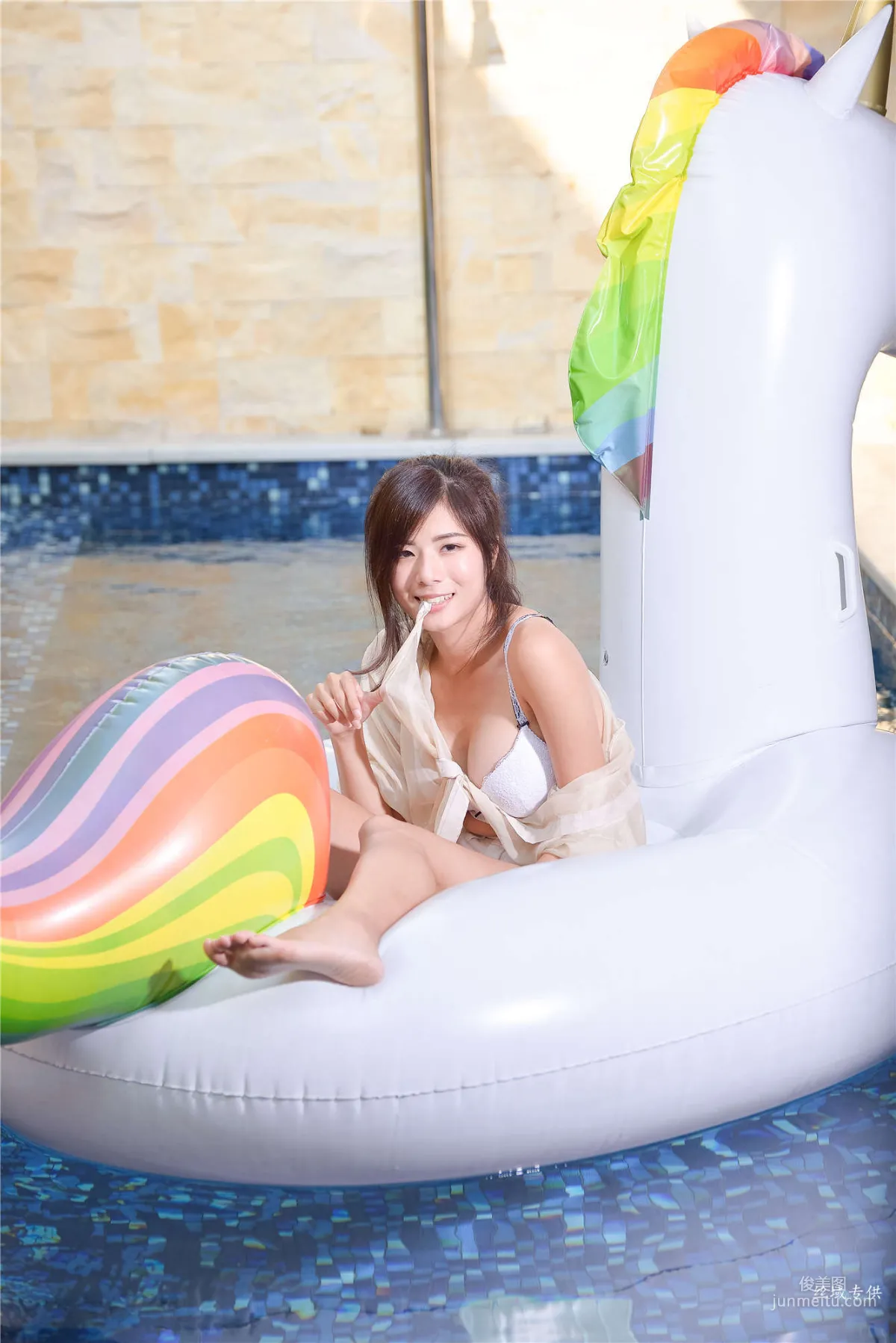 [Taiwan Beauties] Chubby Fang Sexy. Ballet City Vacation Hotel Bed Shoot Series Photo Set photo 4
