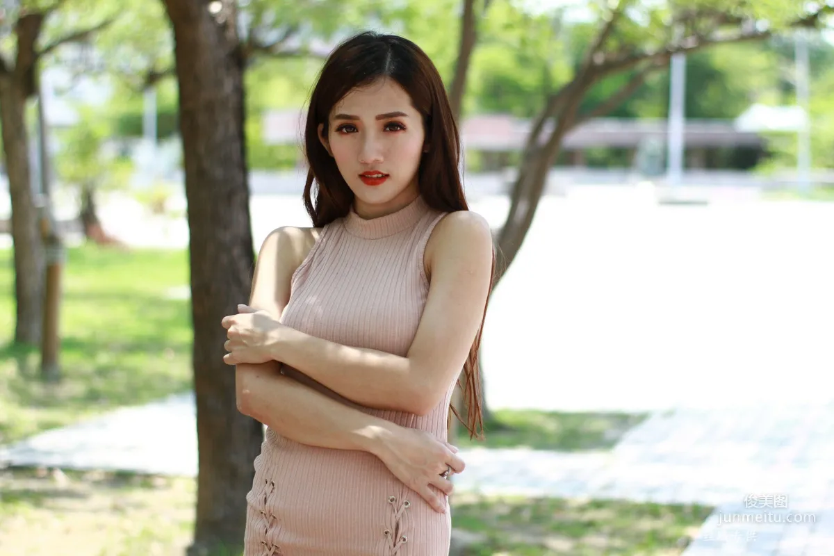 [台湾正妹] Go Go 高雄美術館 写真集62