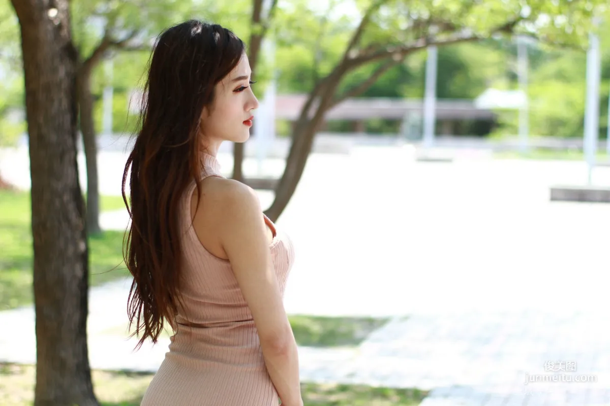[台湾正妹] Go Go 高雄美術館 写真集63