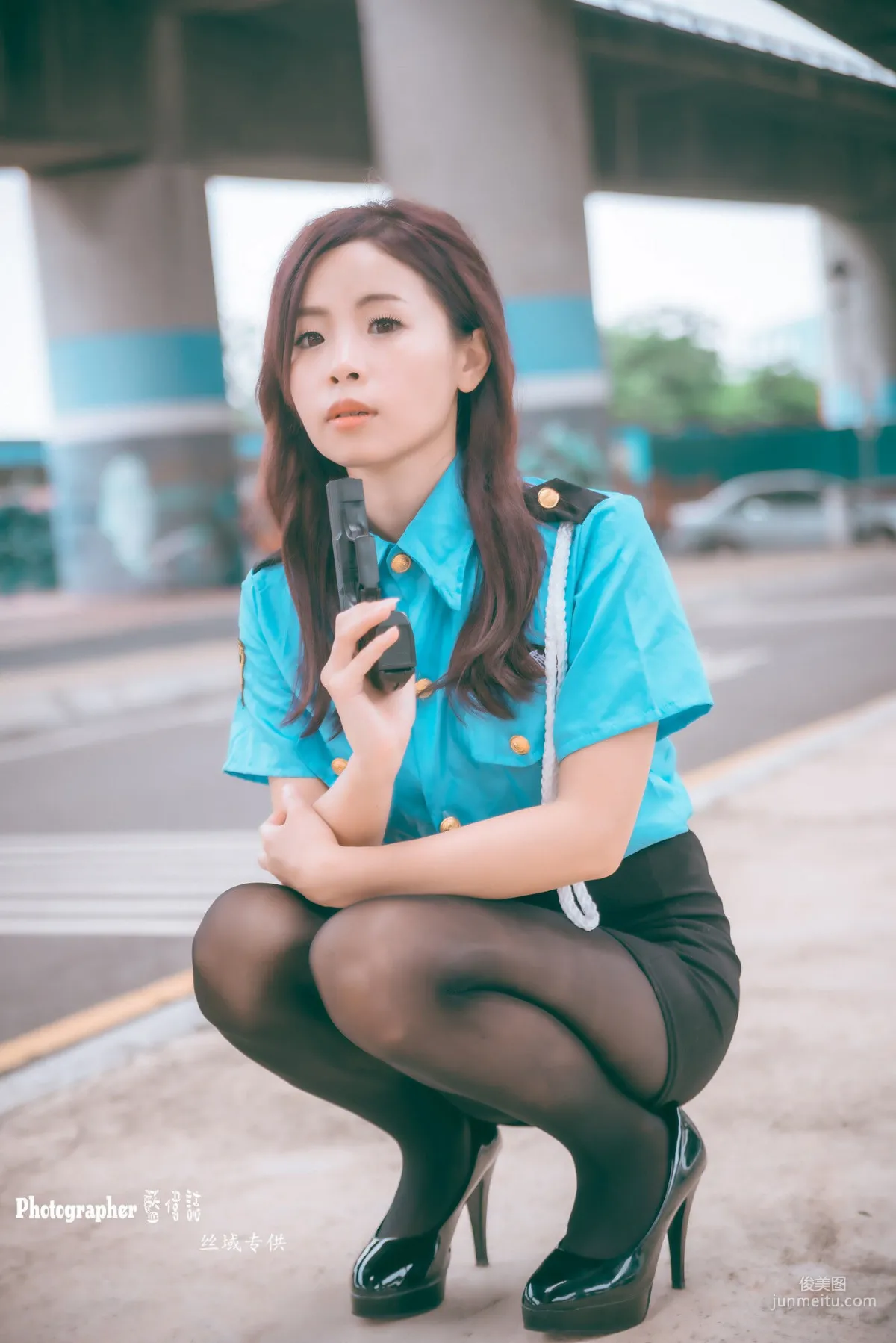 [Taiwan Beauties] Lai Xiaojing Under Zhongzhang Bridge (Female Police Officer Black Stockings) Photo Set photo 48