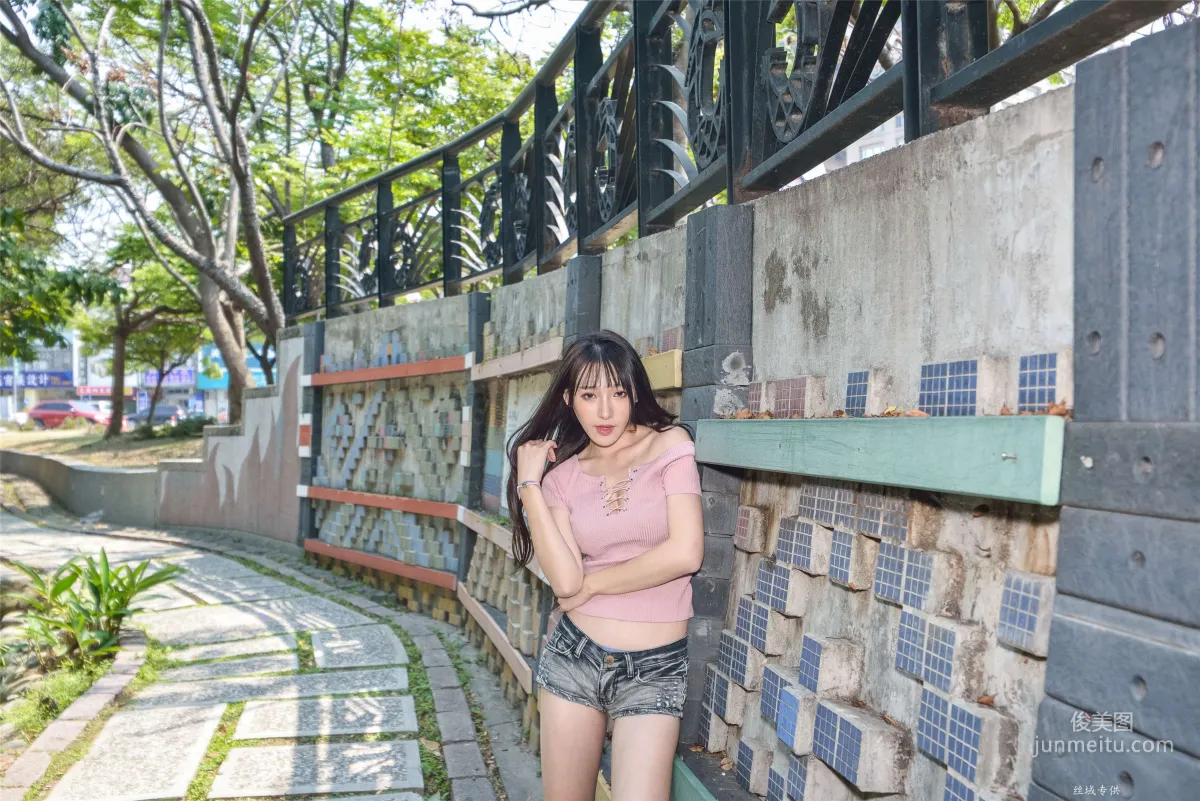 [Taiwan Beauties] Bi Bier "Gome. Fashion" Hot Pants Street Snap Photo Set photo 127
