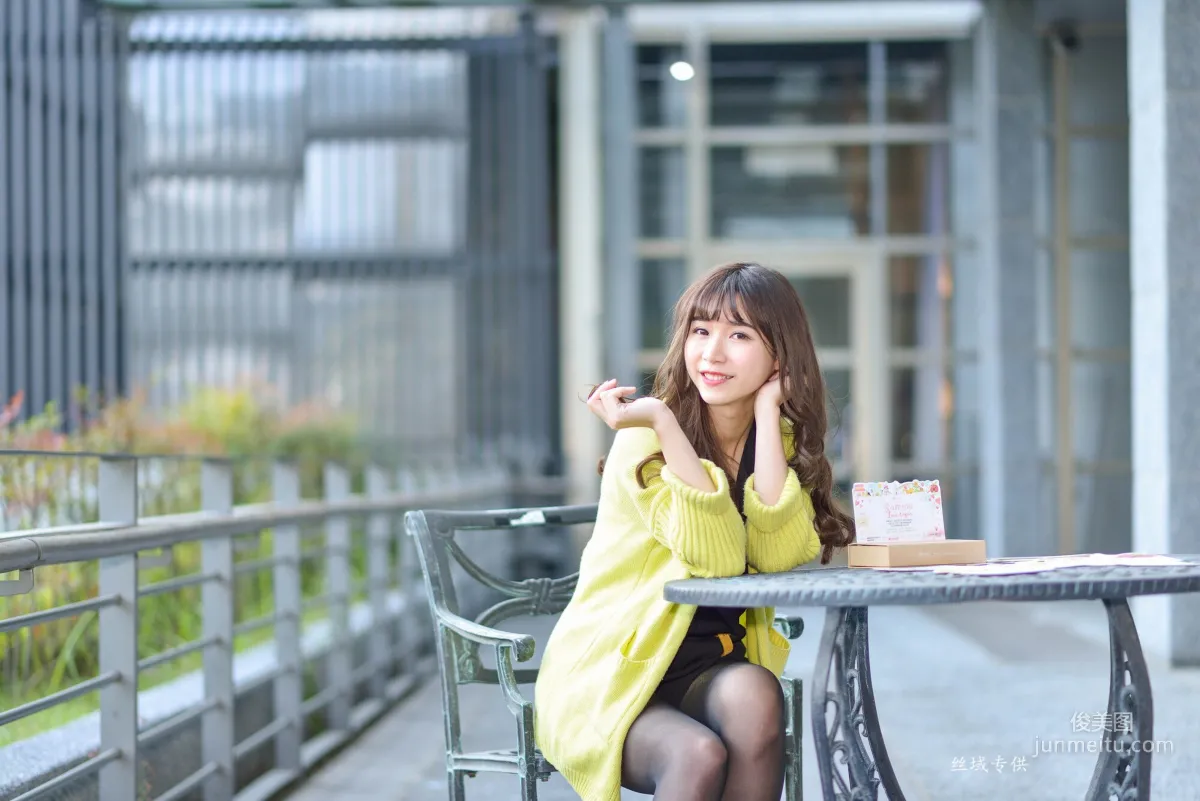 [Taiwan Beauties] Ti Ti National Taiwan Museum of Fine Arts. Fashion Black Stockings Street Snap Photo Set photo 34