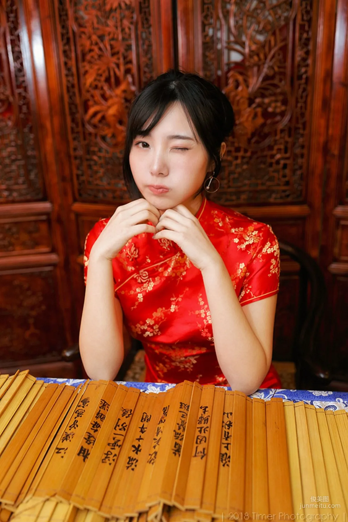[Taiwan Beauties] Zora Chen Siying, New Year Fashion Studio Shoot (Part 1) Photo Set photo 46
