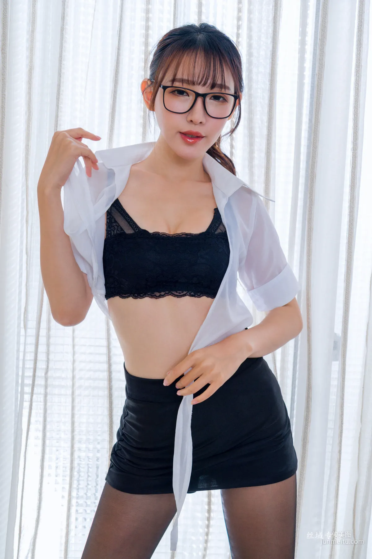 [Taiwan Beauties] Katie_Bi Bier: Beautiful Legs Collection, Two Outfits Photo Set photo 37