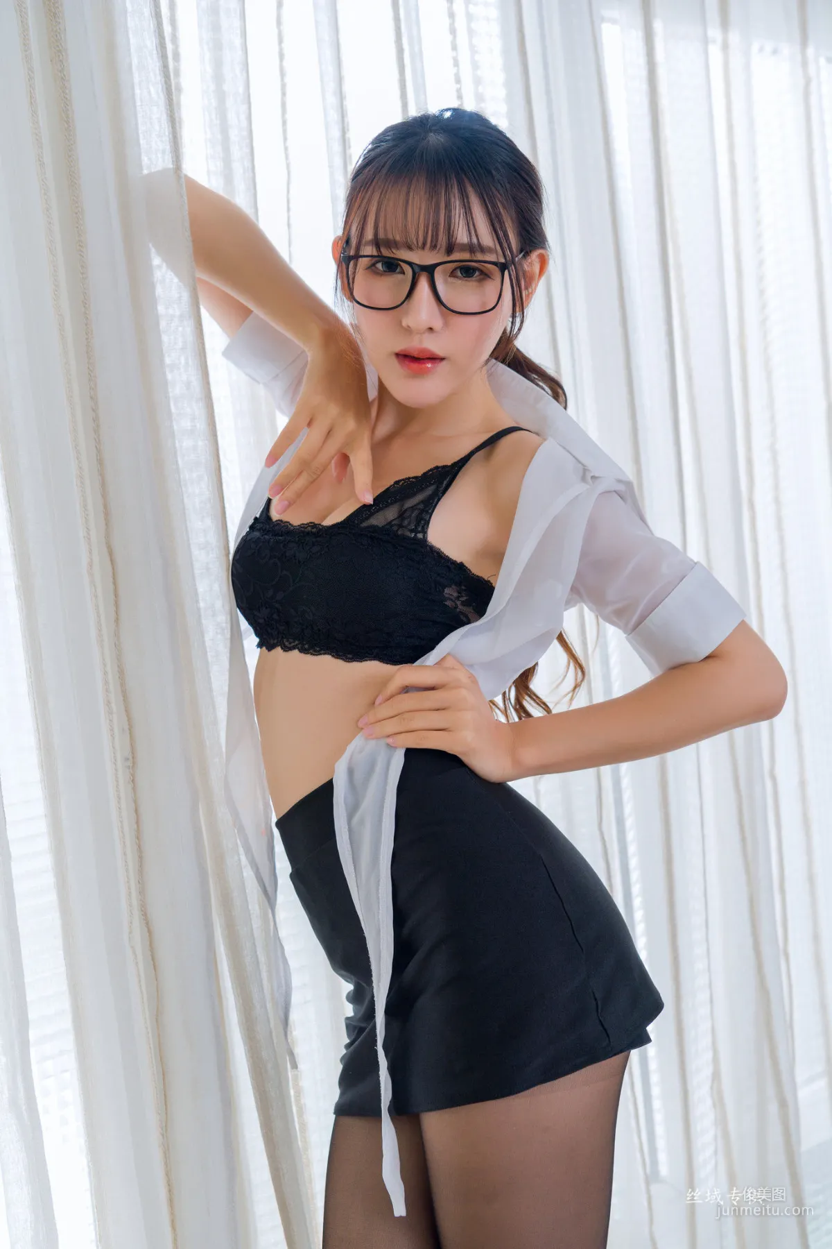 [Taiwan Beauties] Katie_Bi Bier: Beautiful Legs Collection, Two Outfits Photo Set photo 35
