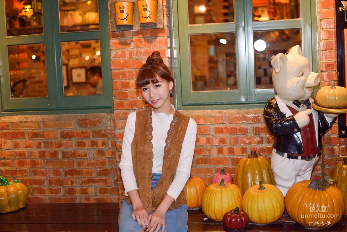 [台湾正妹] TiTi Yang《國美夜拍》 写真集201