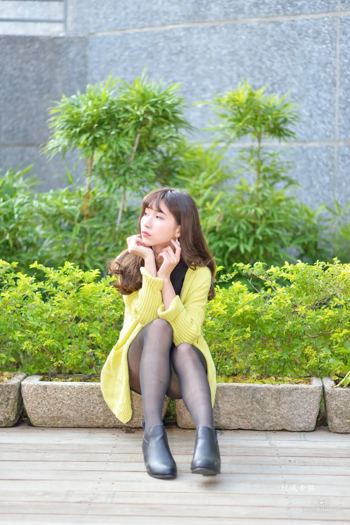 [Taiwan Beauties] Ti Ti National Taiwan Museum of Fine Arts. Fashion Black Stockings Street Snap Photo Set photo 110