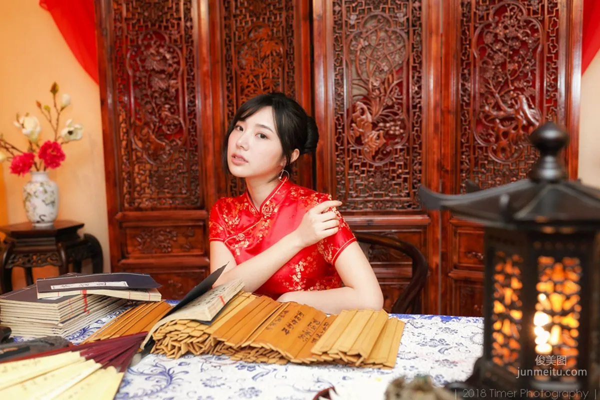 [Taiwan Beauties] Zora Chen Siying, New Year Fashion Studio Shoot (Part 1) Photo Set photo 33