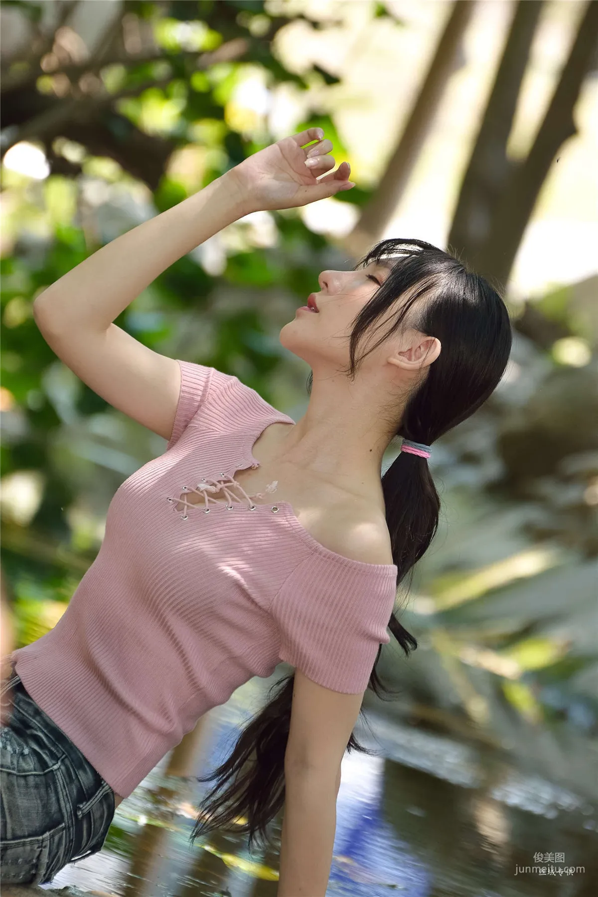 [Taiwan Beauties] Bi Bier "Gome. Fashion" Hot Pants Street Snap Photo Set photo 39