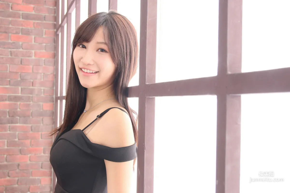 [台湾正妹] 小筑兒《55棚拍》连衣裙 写真集57