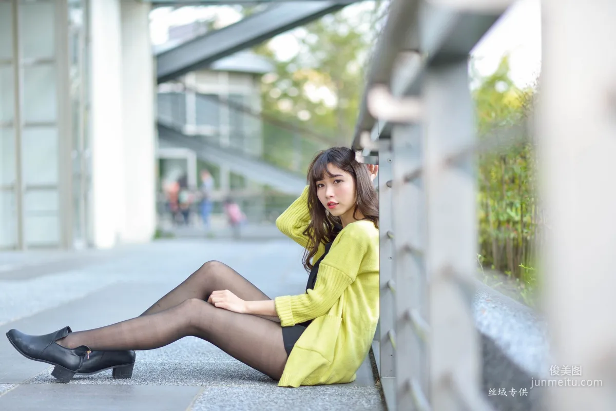[Taiwan Beauties] Ti Ti National Taiwan Museum of Fine Arts. Fashion Black Stockings Street Snap Photo Set photo 44