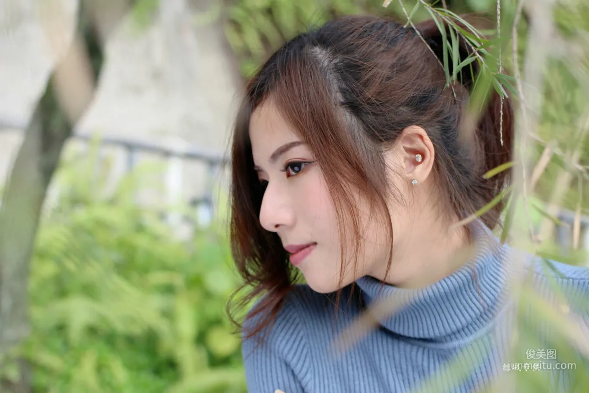 [台灣正妹] 方唯真《花博外拍》（三套服裝） 寫真集 42