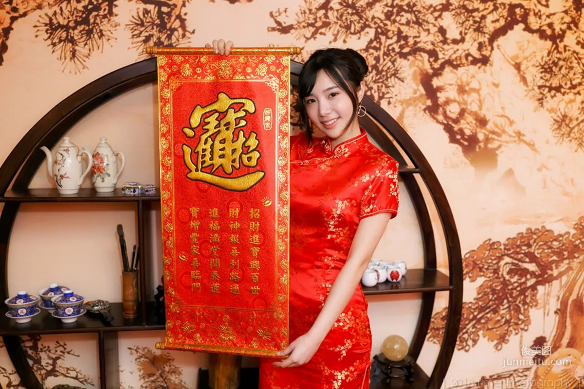[Taiwan Beauties] Zora Chen Siying, New Year Fashion Studio Shoot (Part 1) Photo Set photo 18
