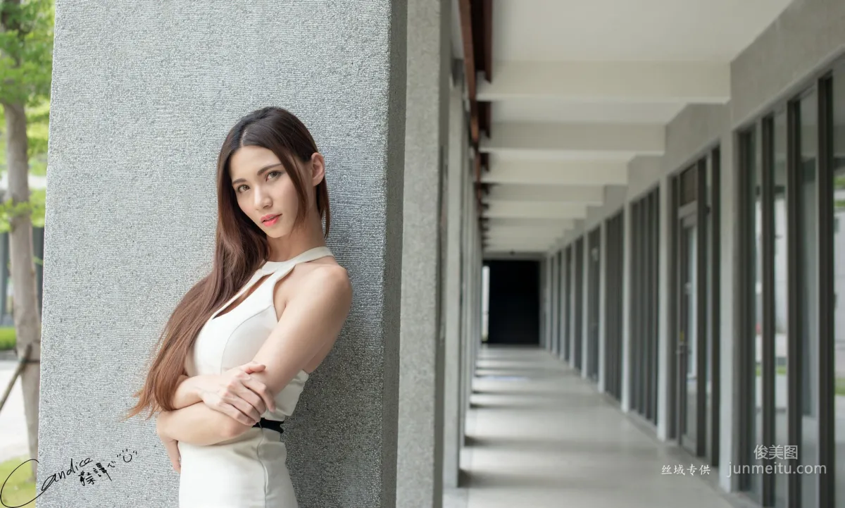 [Taiwan Beauties] Cai Yixin, Studio Shoot + Outdoor Shoot, OL Goddess Outfit, Three Sets of Clothing Photo Set photo 65