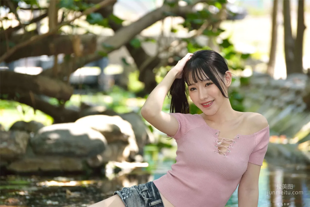 [Taiwan Beauties] Bi Bier "Gome. Fashion" Hot Pants Street Snap Photo Set photo 59