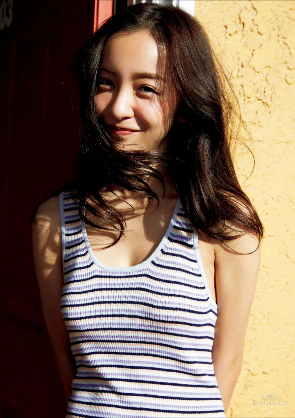 Tomomi Itano "Wanderer" (Kindle) Photo Set photo 67