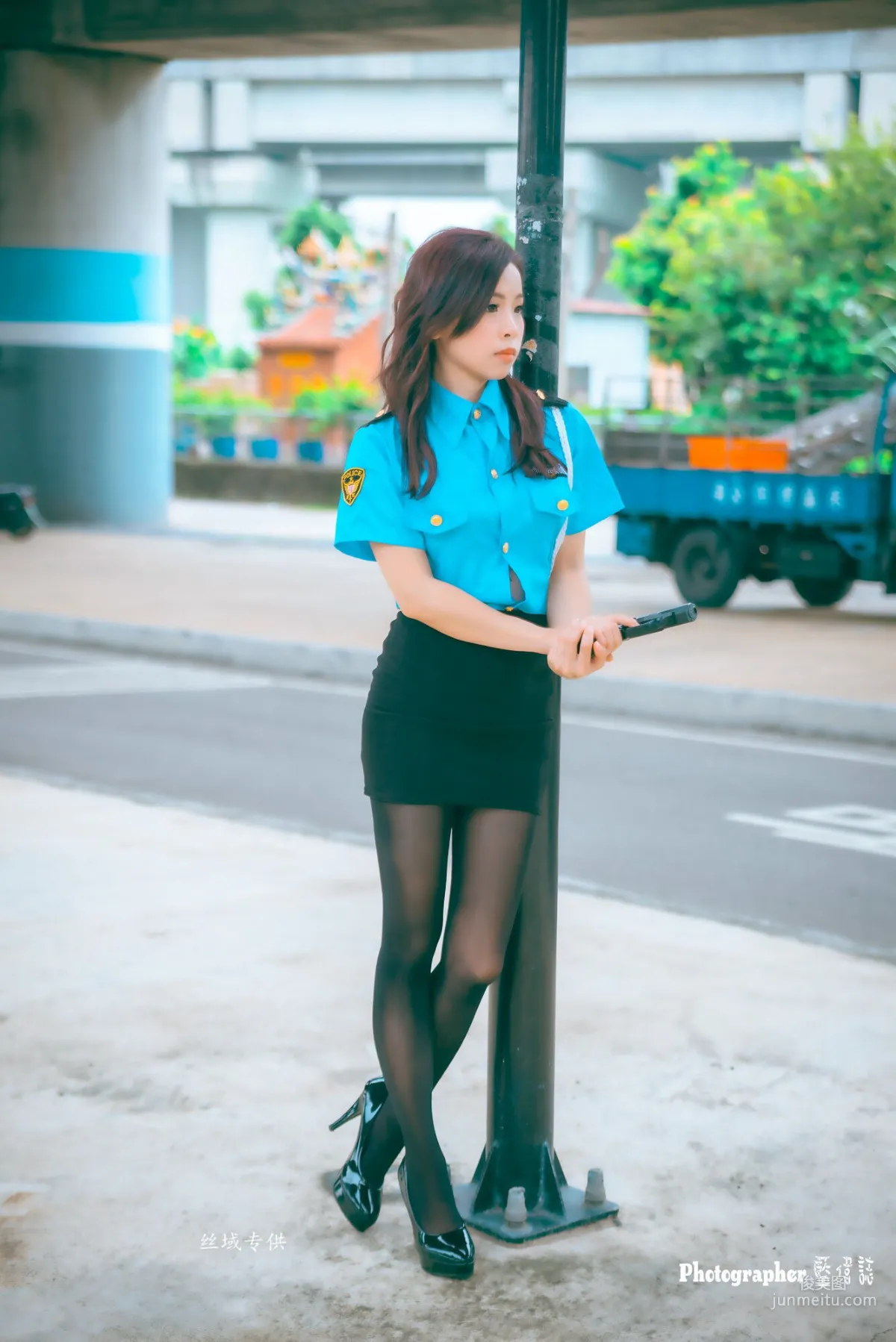 [Taiwan Beauties] Lai Xiaojing Under Zhongzhang Bridge (Female Police Officer Black Stockings) Photo Set photo 42