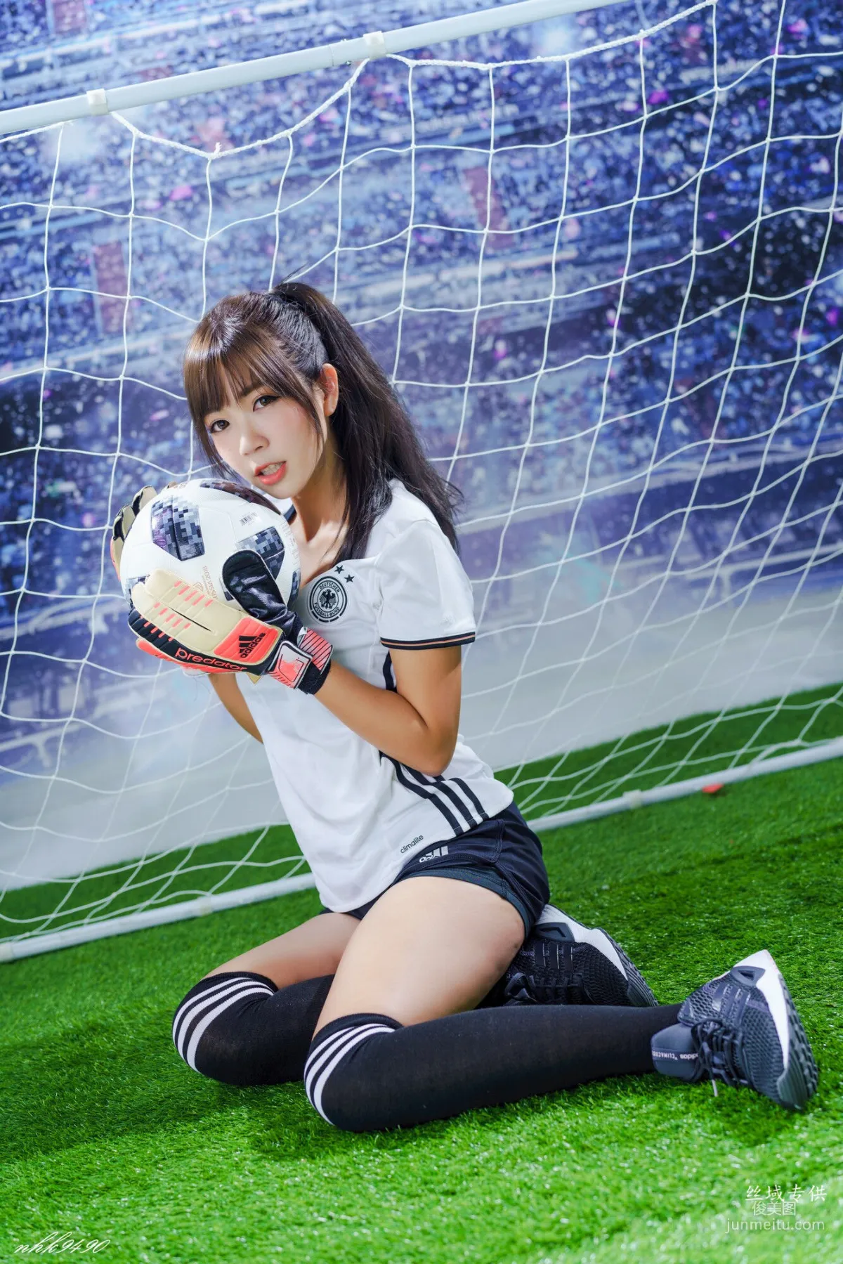 [Taiwan Beauties] Sa Lin Football and Hip-Hop Style Photo Set photo 3