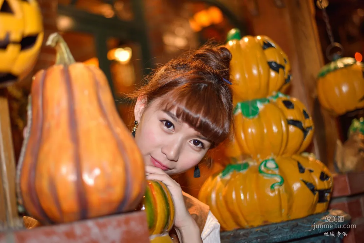 [台灣正妹] TiTi Yang《國美夜拍》 寫真集 15