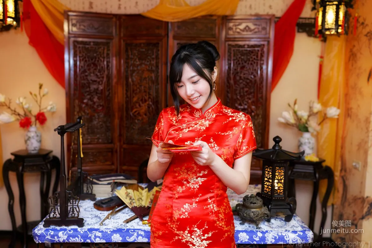 [Taiwan Beauties] Zora Chen Siying, New Year Fashion Studio Shoot (Part 1) Photo Set photo 13