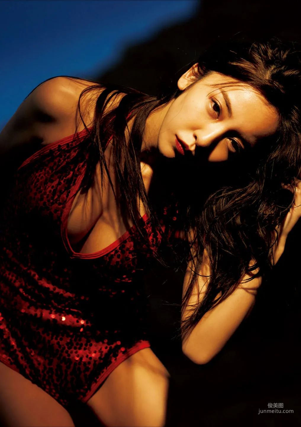 Tomomi Itano "Wanderer" (Kindle) Photo Set photo 101