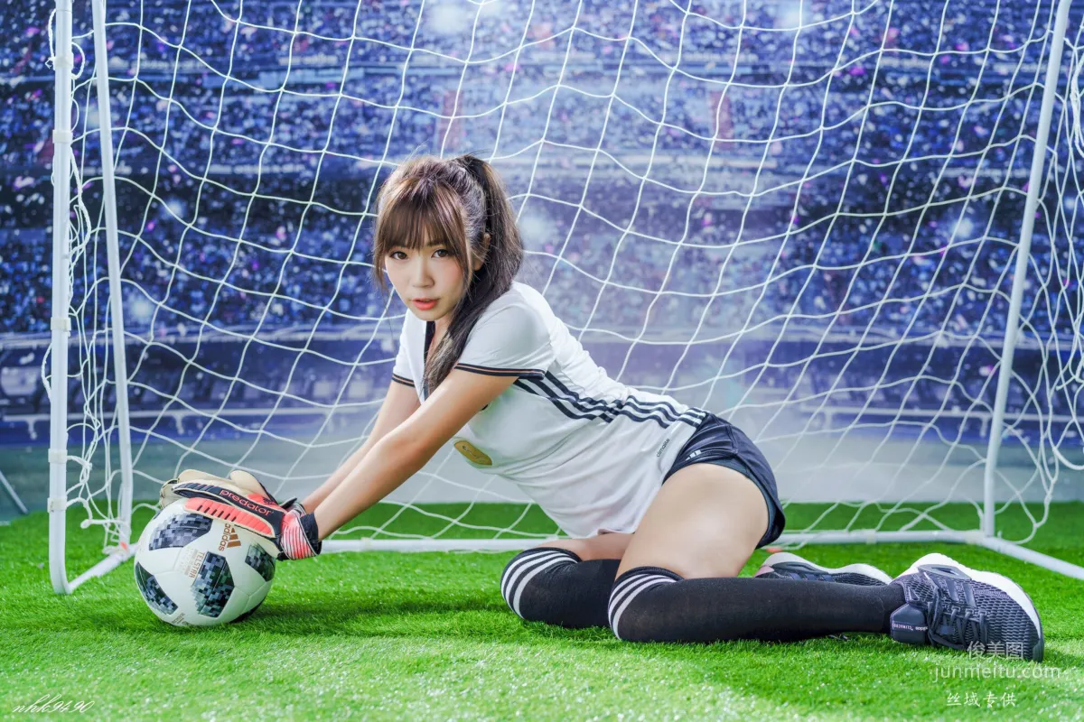 [Taiwan Beauties] Sa Lin Football and Hip-Hop Style Photo Set photo 7