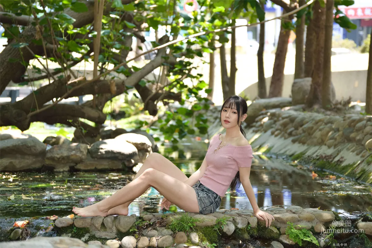[Taiwan Beauties] Bi Bier "Gome. Fashion" Hot Pants Street Snap Photo Set photo 38
