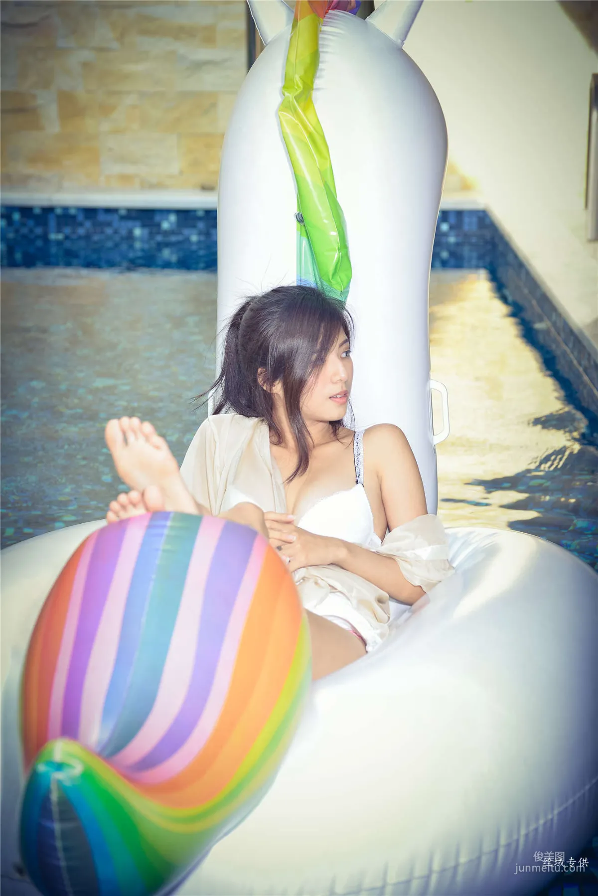 [Taiwan Beauties] Chubby Fang Sexy. Ballet City Vacation Hotel Bed Shoot Series Photo Set photo 1