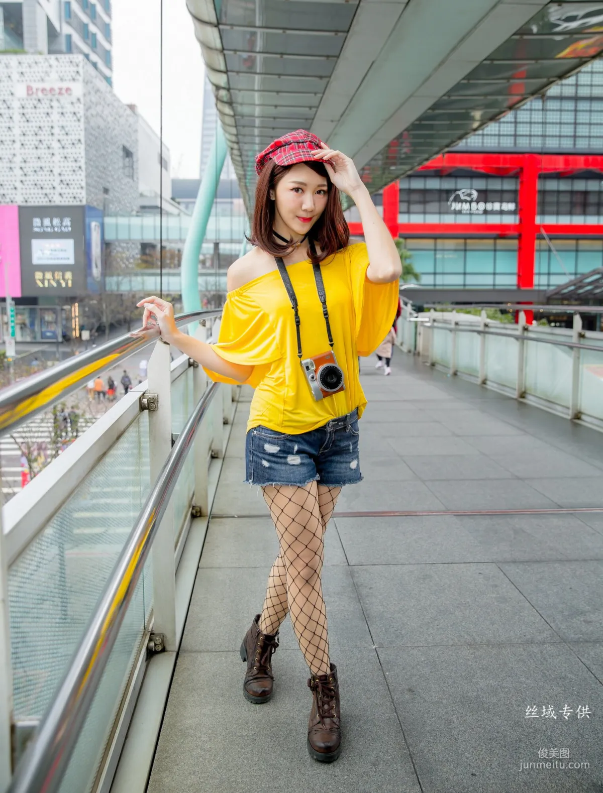 [台湾正妹] 彭琁《信義區商圈》 写真集65