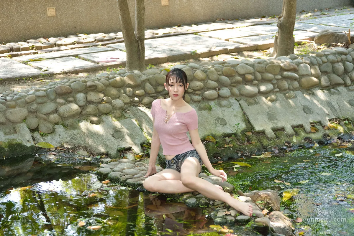 [Taiwan Beauties] Bi Bier "Gome. Fashion" Hot Pants Street Snap Photo Set photo 48