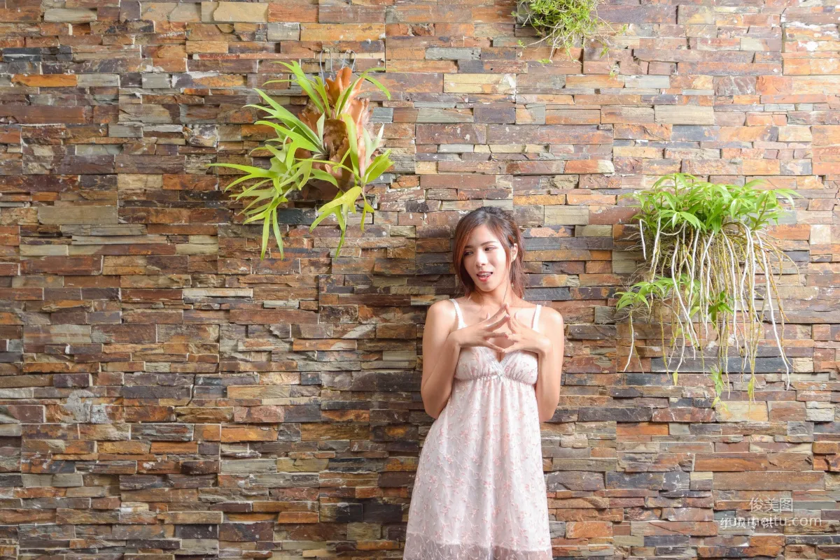 [Taiwan Beauties] Chubby Fang, Ballet and Sexy Travel Shoot Pajamas Photo Set photo 71