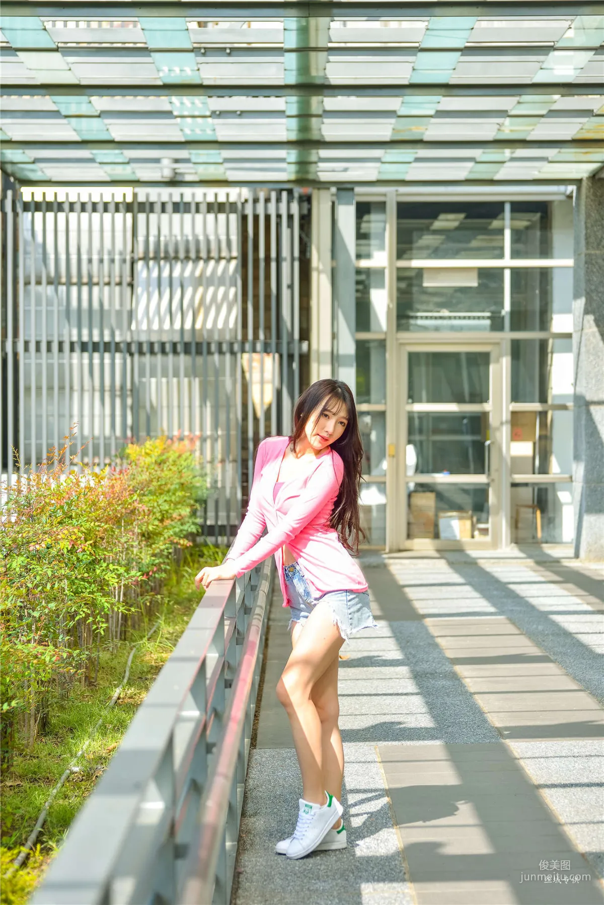 [Taiwan Beauties] Bi Bier Gome Fashion Denim Street Snap Photo Set photo 3