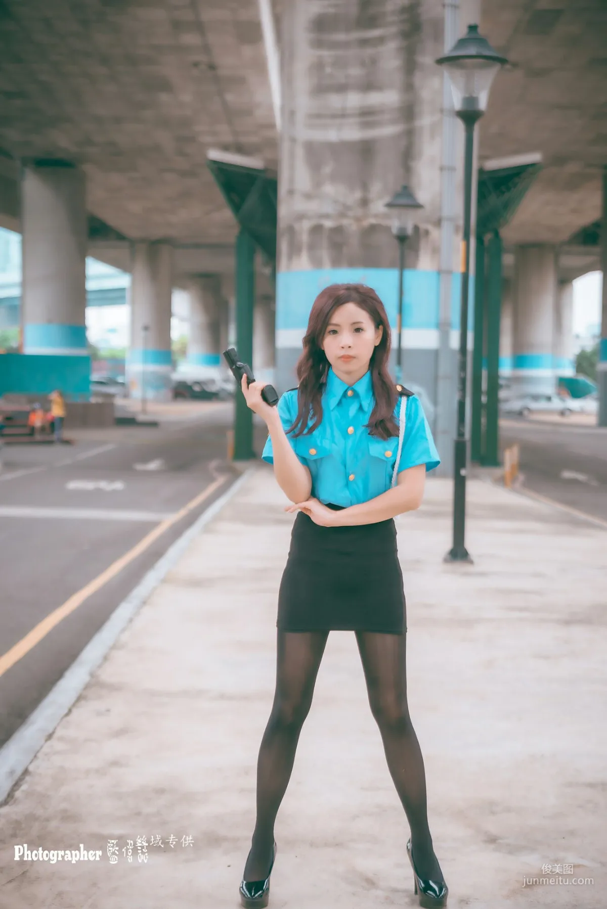 [Taiwan Beauties] Lai Xiaojing Under Zhongzhang Bridge (Female Police Officer Black Stockings) Photo Set photo 45