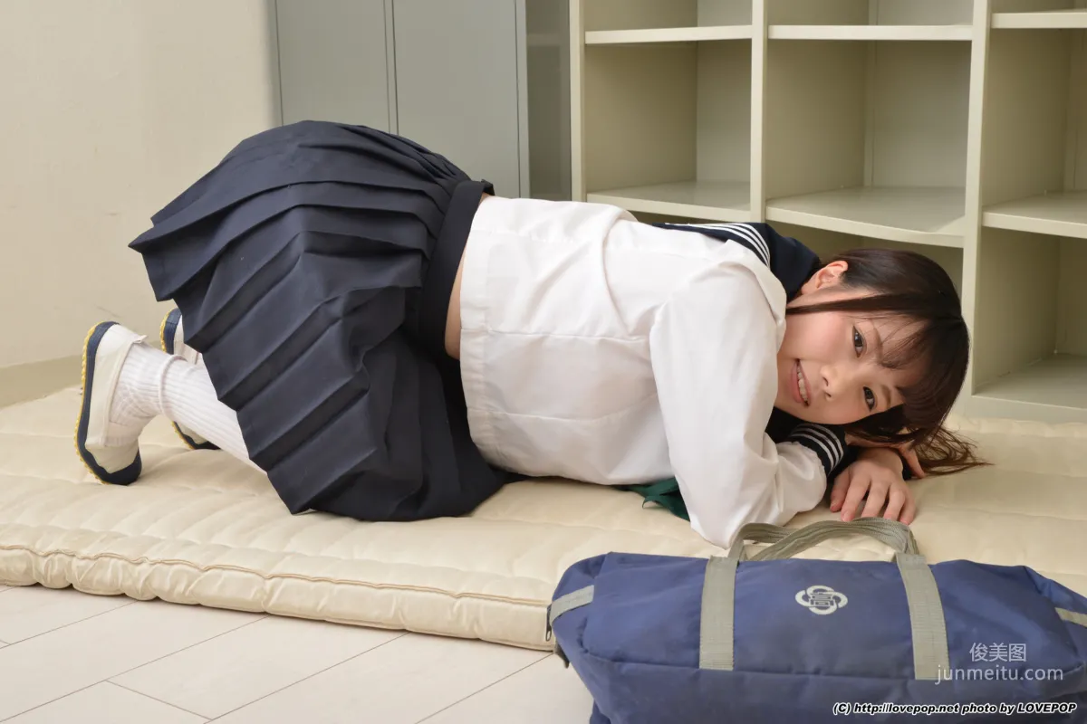 [LovePop] Kurumi Mizuki, Sailor Uniform Junior Girl Photoset 05 Photo Set photo 47