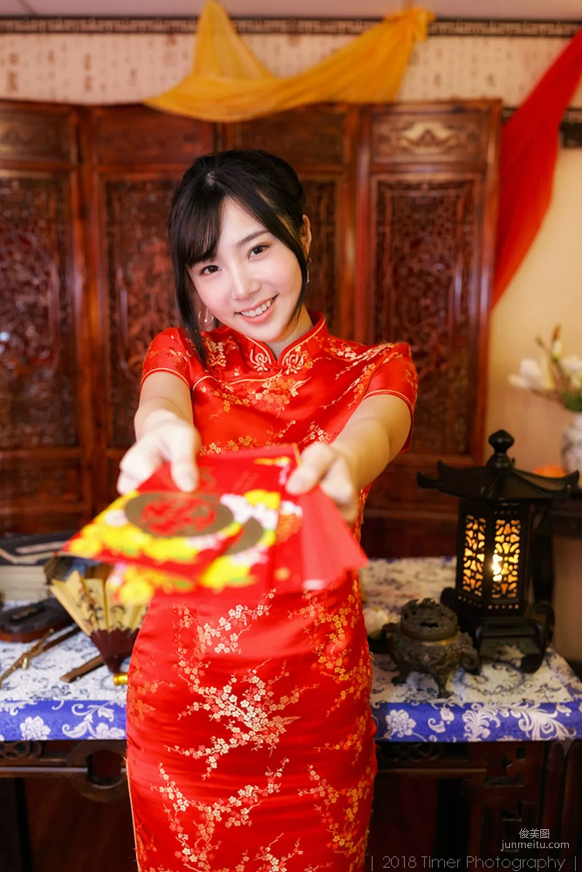 [Taiwan Beauties] Zora Chen Siying, New Year Fashion Studio Shoot (Part 1) Photo Set photo 14