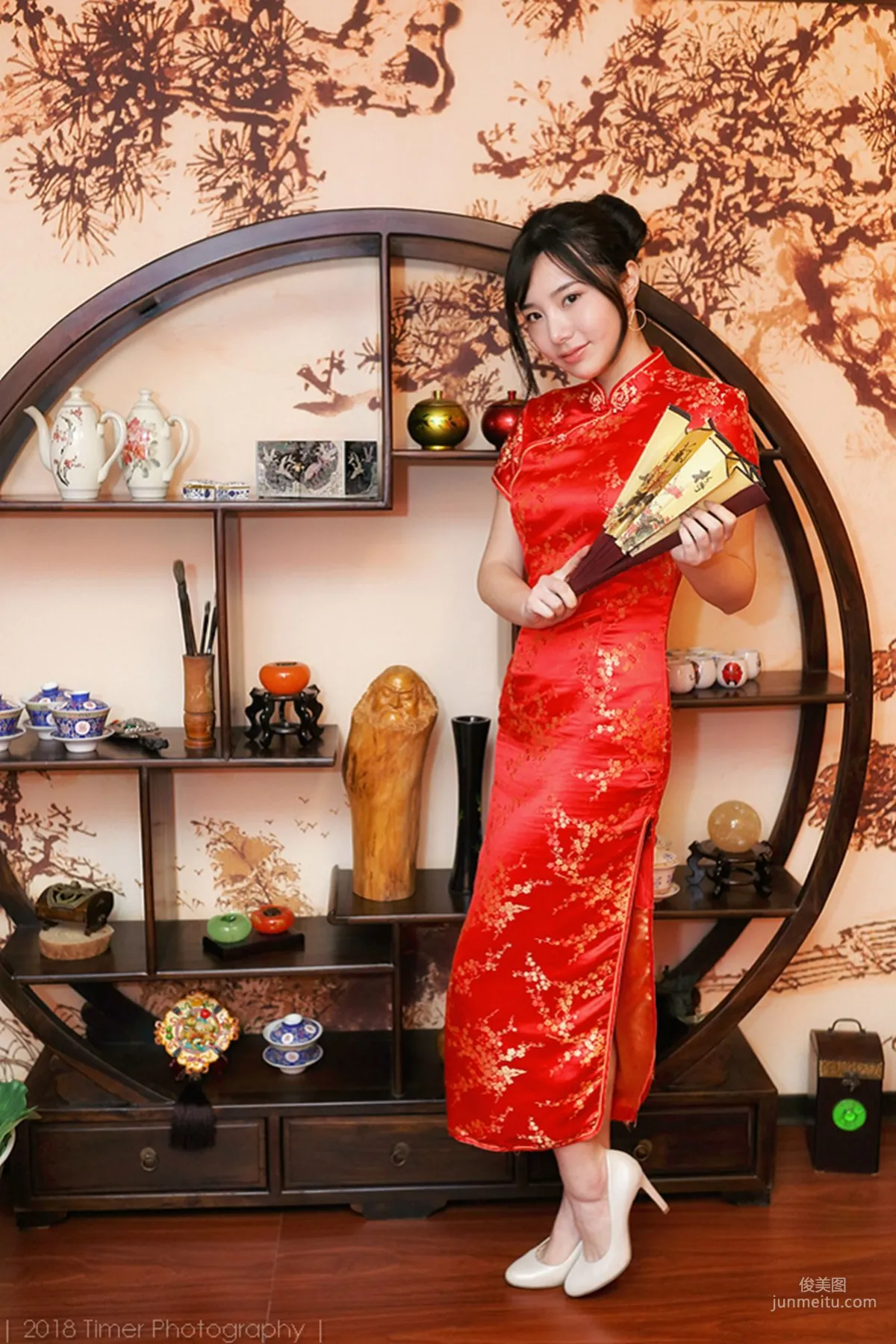 [Taiwan Beauties] Zora Chen Siying, New Year Fashion Studio Shoot (Part 1) Photo Set photo 22