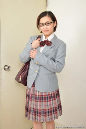 [LOVEPOP] Takeuchi Makoto 竹内真琴 - 眼鏡學妹 Photoset 06 寫真集