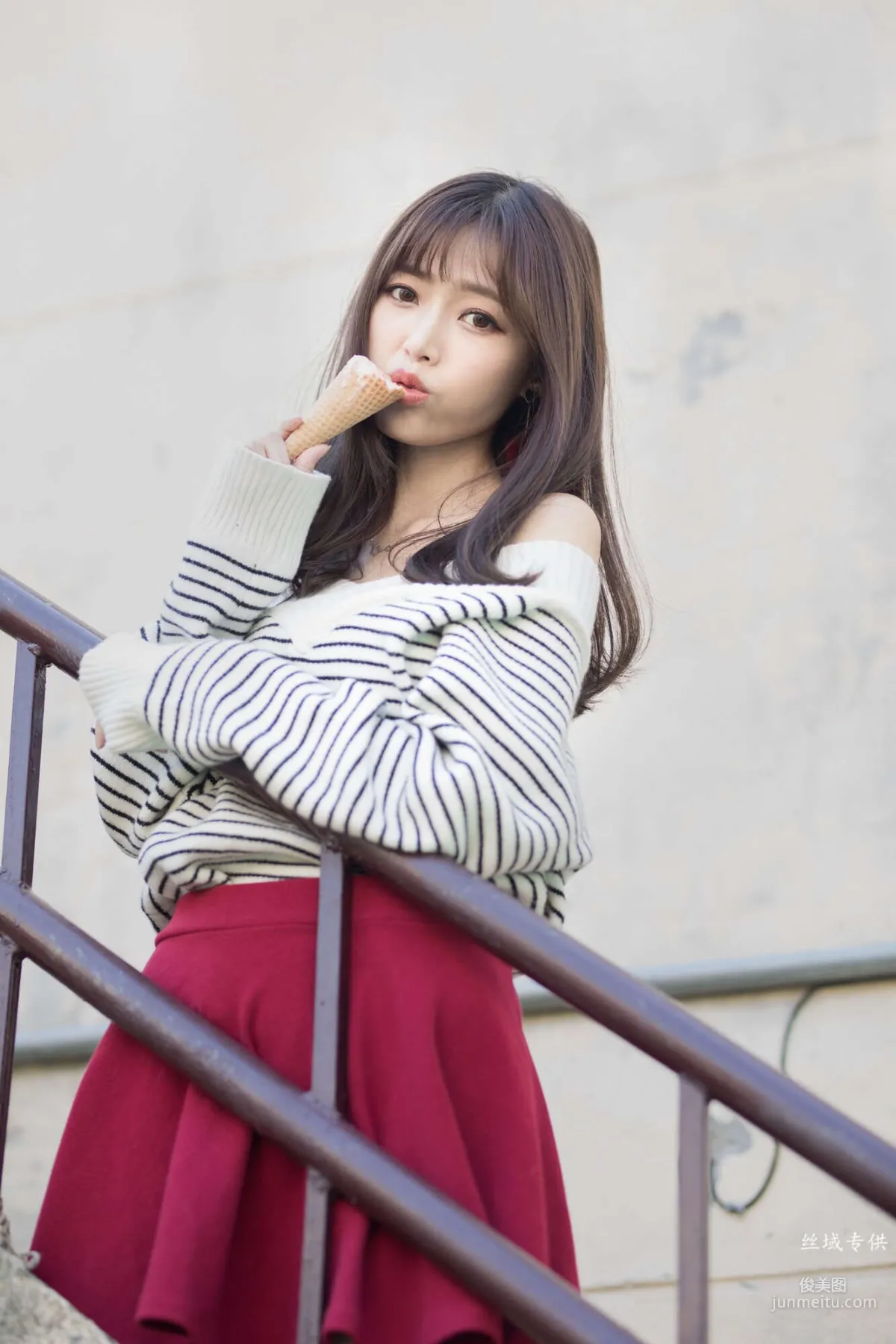 [Taiwan Beauties] Yi Yi - Shenji New Village Fresh and Light Outdoor Shoot Photo Set photo 37