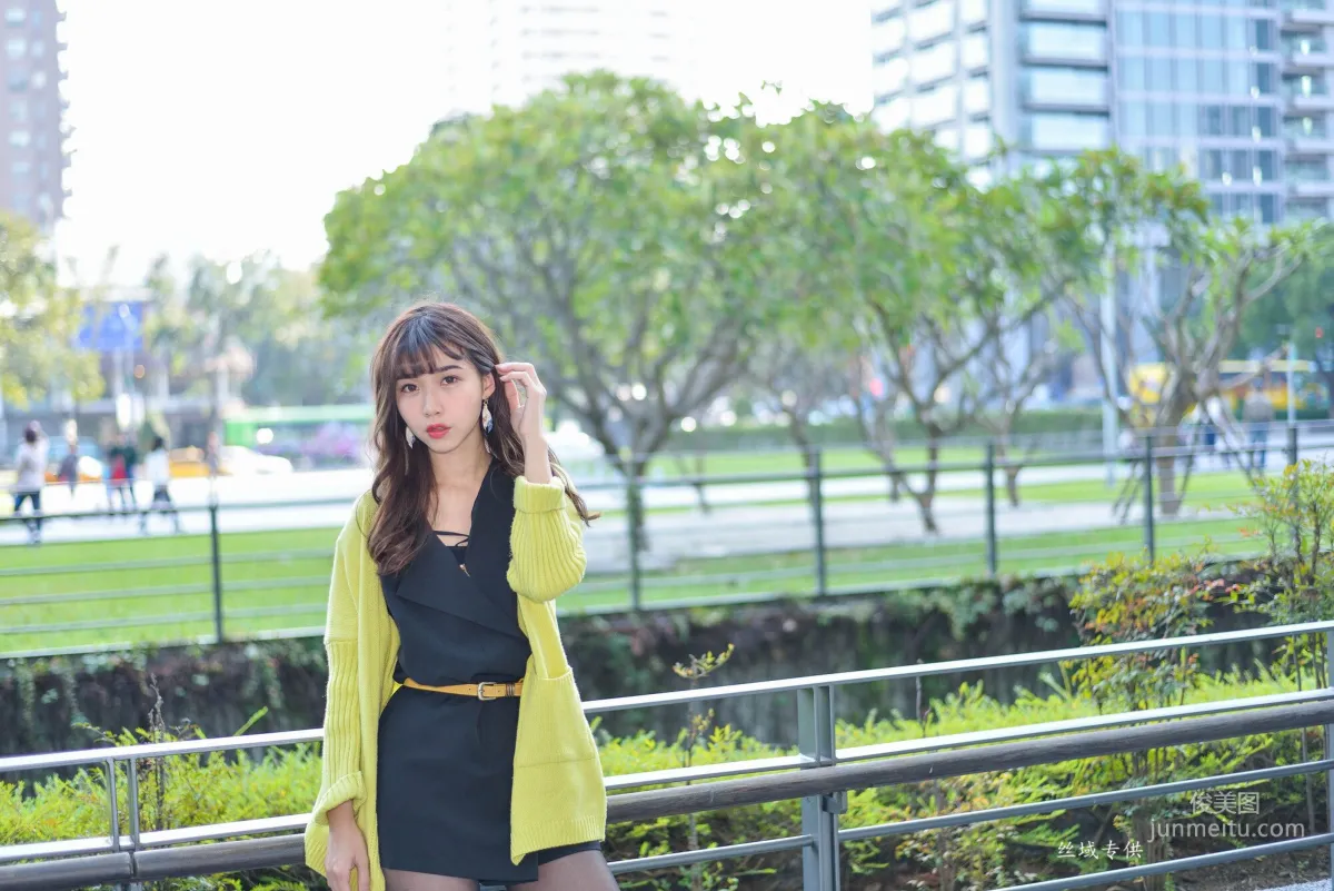 [Taiwan Beauties] Ti Ti National Taiwan Museum of Fine Arts. Fashion Black Stockings Street Snap Photo Set photo 7