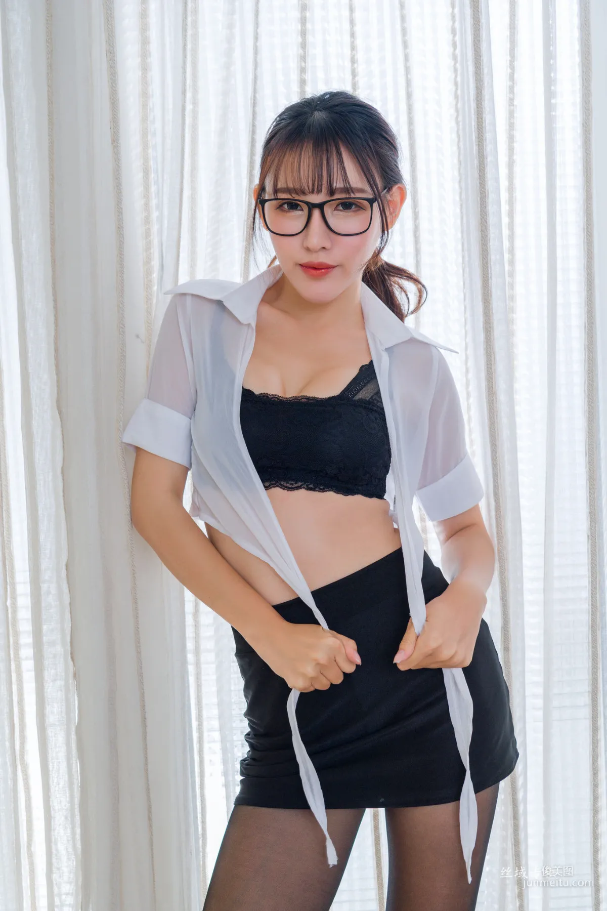 [Taiwan Beauties] Katie_Bi Bier: Beautiful Legs Collection, Two Outfits Photo Set photo 38