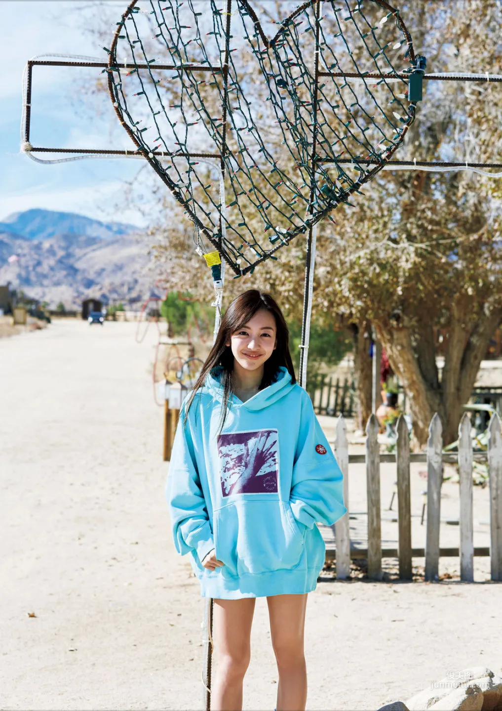 Tomomi Itano "Wanderer" (Kindle) Photo Set photo 7